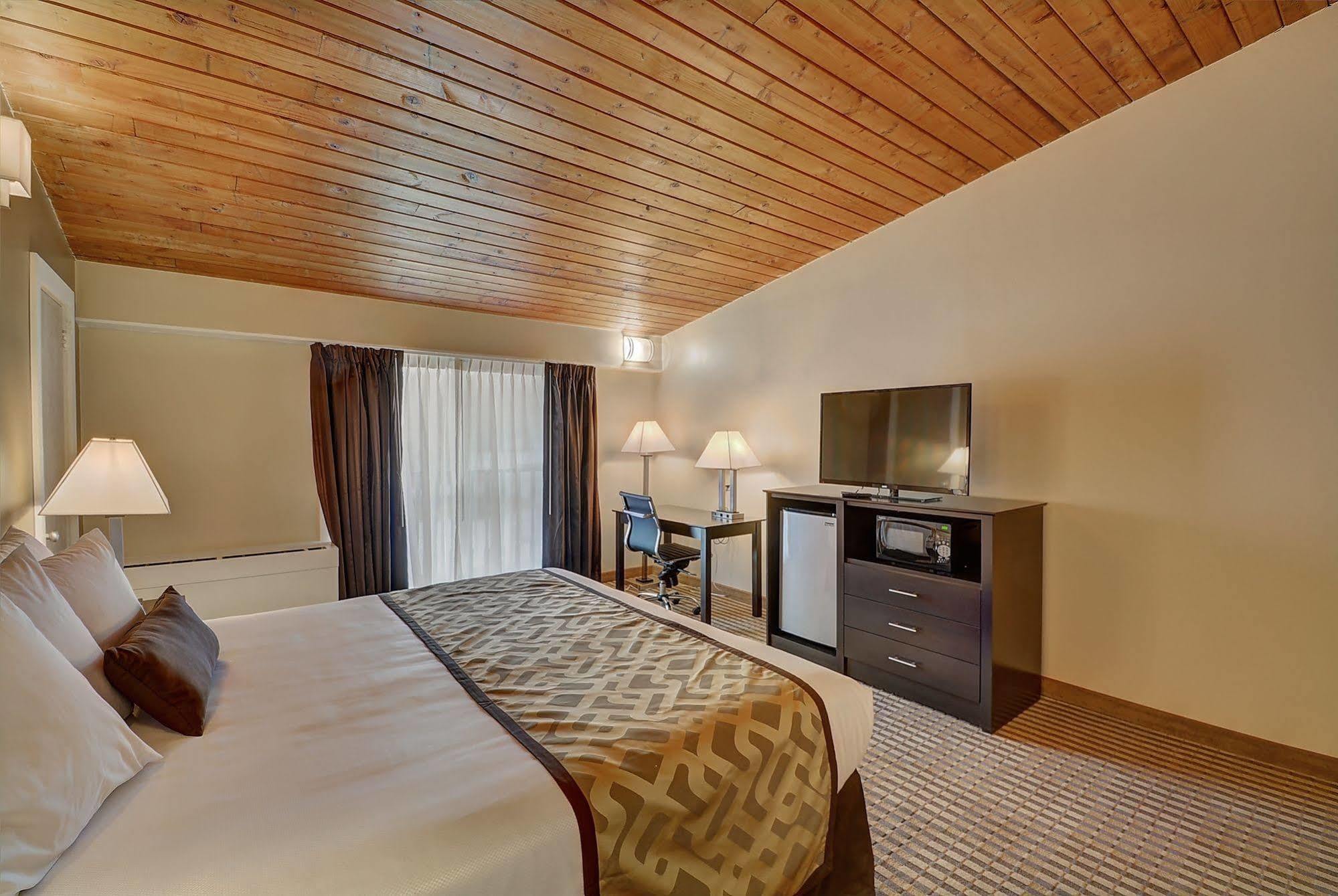 The Putney Inn Εξωτερικό φωτογραφία